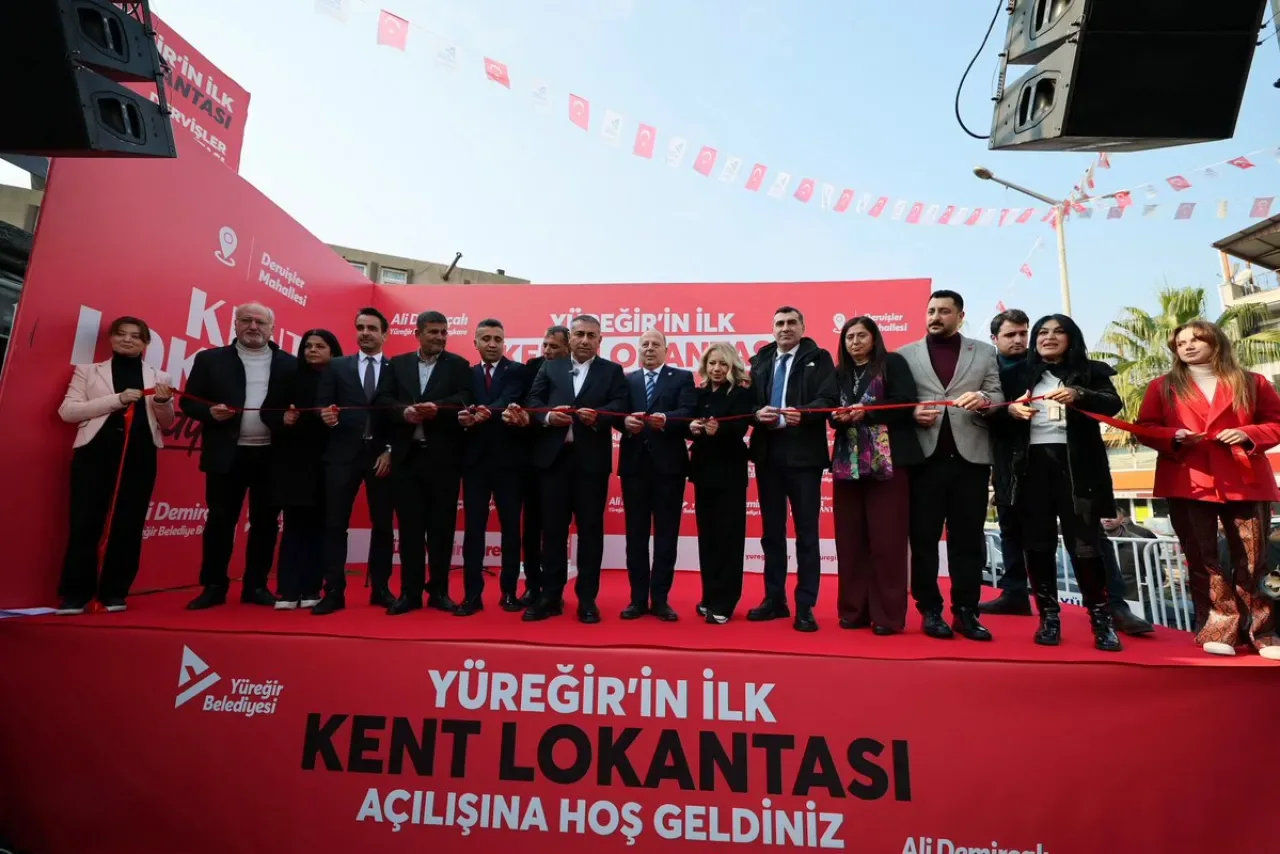 Yüreğir'de Sosyal Dayanışma Sofrası: Kent Lokantası Açıldı Yüreğir'de Sosyal Dayanışma Sofrası: Kent Lokantası Açıldı