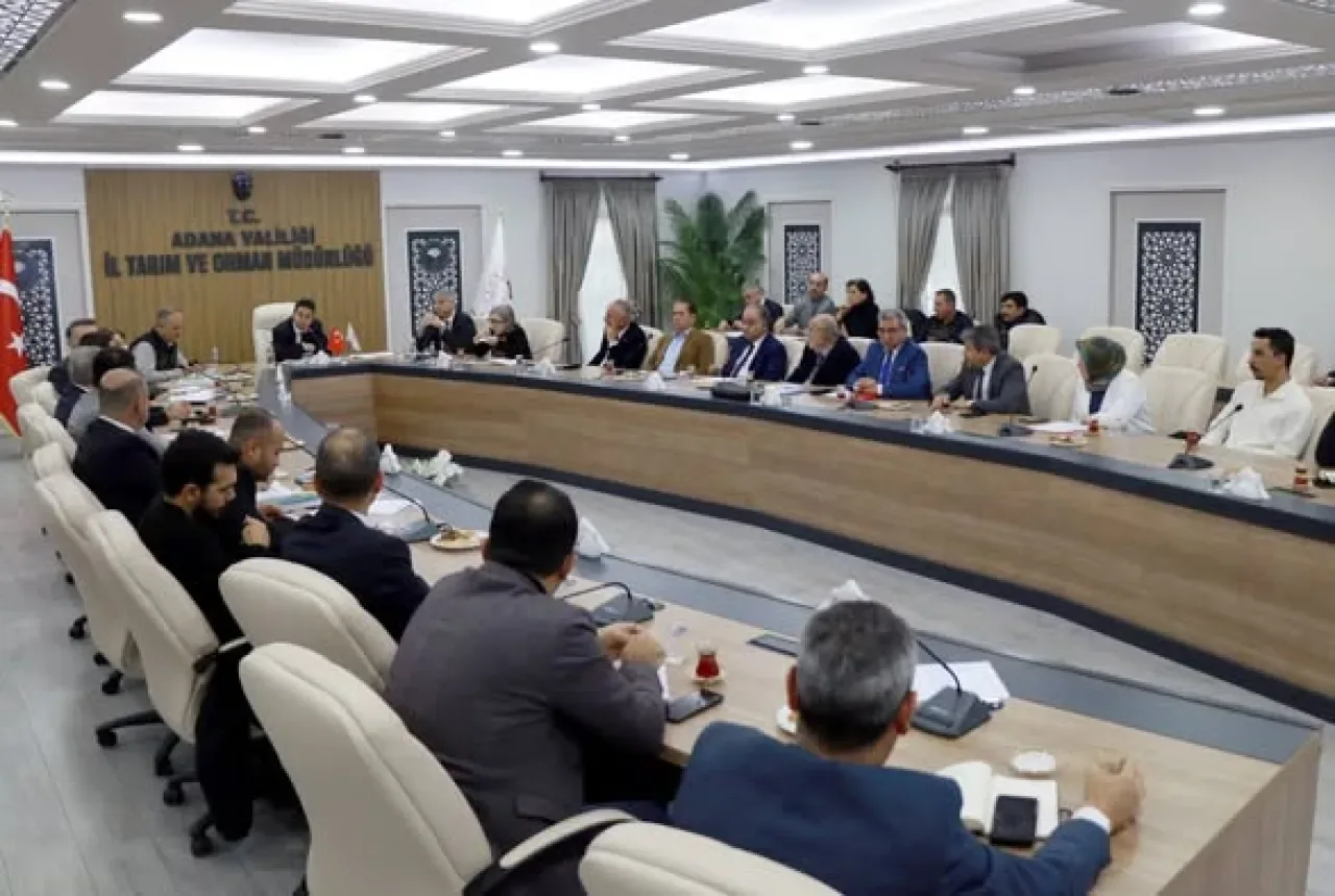 Adana'da Kuraklık Alarmı: Su Kaynakları ve Tarım İçin Kritik Toplantı Adana'da Kuraklık Alarmı: Su Kaynakları ve Tarım İçin Kritik Toplantı