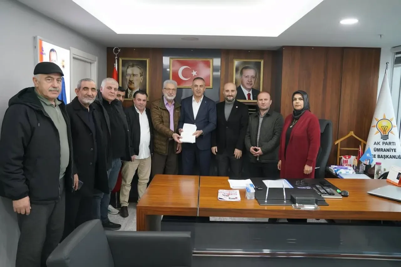 AK Parti Ümraniye'de Üye Kayıtları Hız Kazandı AK Parti Ümraniye'de Üye Kayıtları Hız Kazandı
