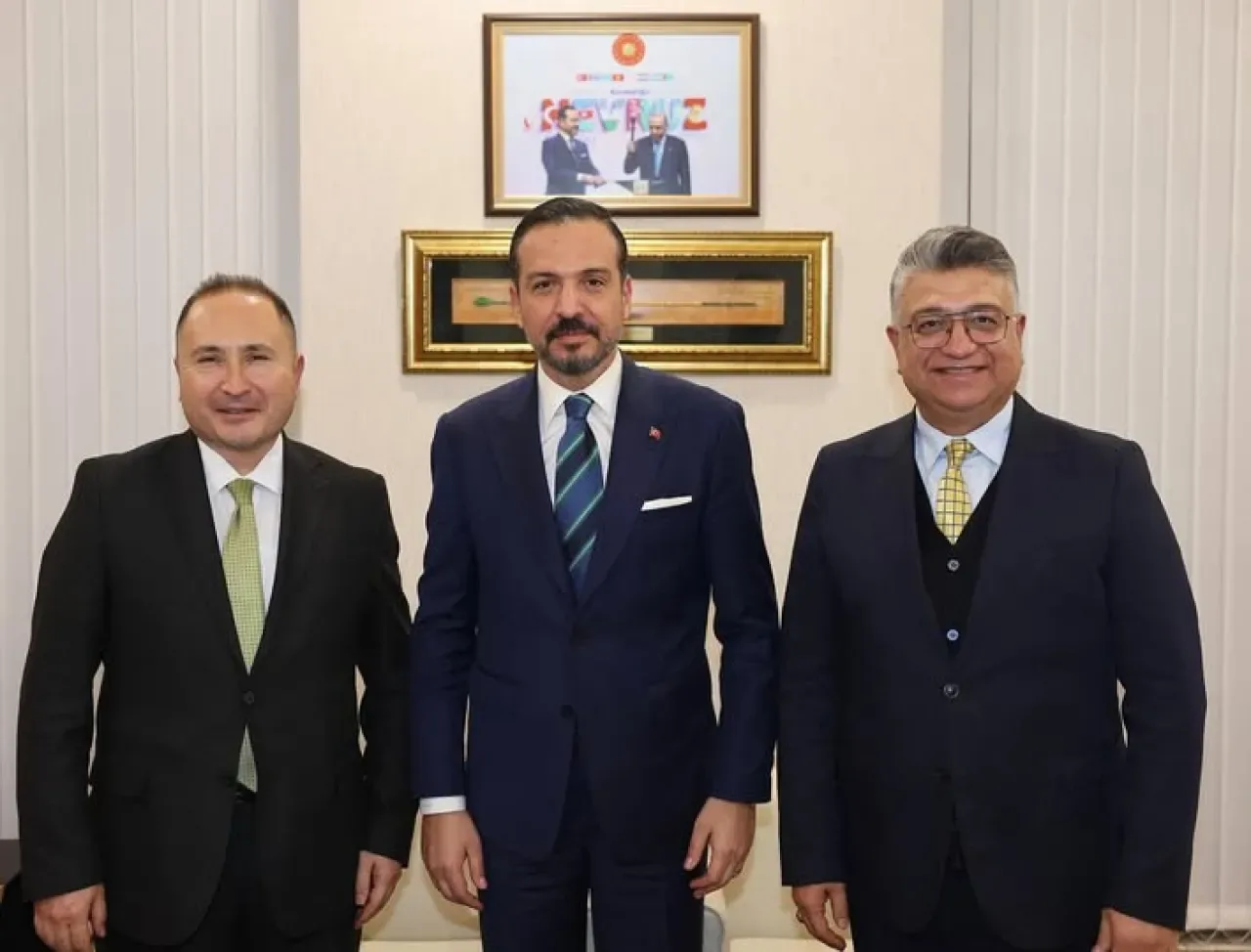 İYİ Partili Zorlu'dan Üniversite Ziyaretlerine Teşekkür: "Türk Dünyasına İlgi Artıyor" İYİ Partili Zorlu'dan Üniversite Ziyaretlerine Teşekkür: "Türk Dünyasına İlgi Artıyor"