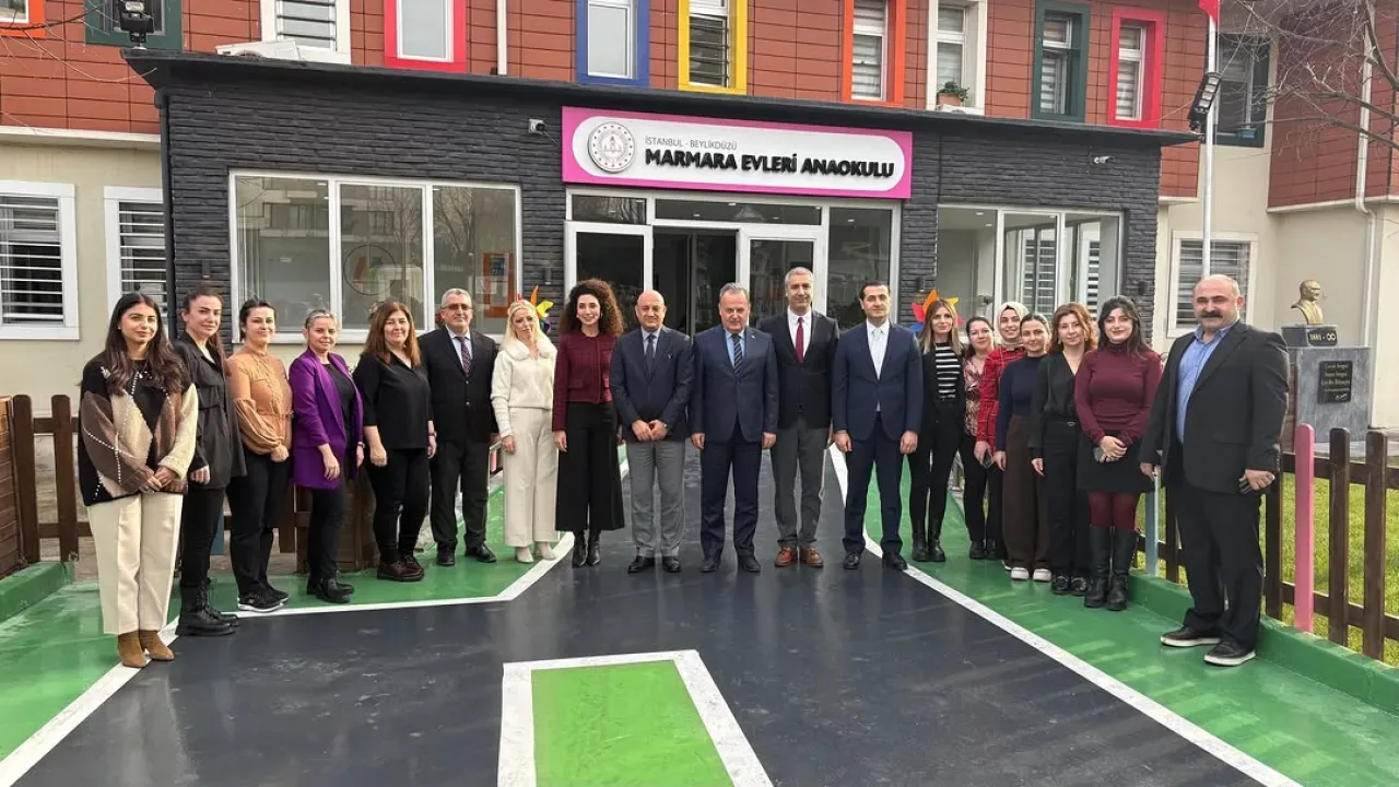Beylikdüzü'nde Eğitimde Yeni Dönem: Marmara Evleri Anaokulu Ziyareti Beylikdüzü'nde Eğitimde Yeni Dönem: Marmara Evleri Anaokulu Ziyareti