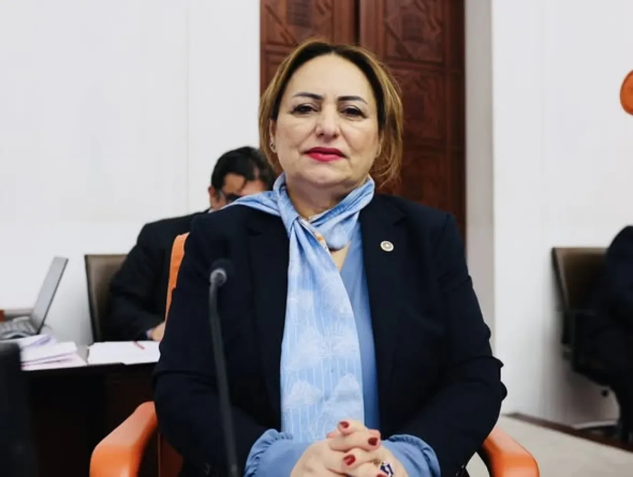 CHP'li Müzeyyen Şevkin'den Mecliste Yoğun 18 Günün Hesabı: Bütçe ve Yargı Paketi Görüşmeleri Tamamlandı CHP'li Müzeyyen Şevkin'den Mecliste Yoğun 18 Günün Hesabı: Bütçe ve Yargı Paketi Görüşmeleri Tamamlandı