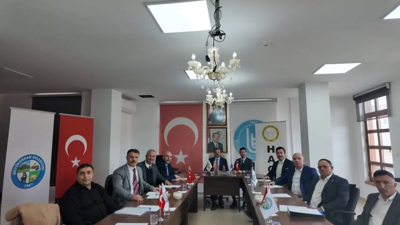 Bursa'da Belediye Başkanları Arasında İş Birliği Ziyaretleri Bursa'da Belediye Başkanları Arasında İş Birliği Ziyaretleri