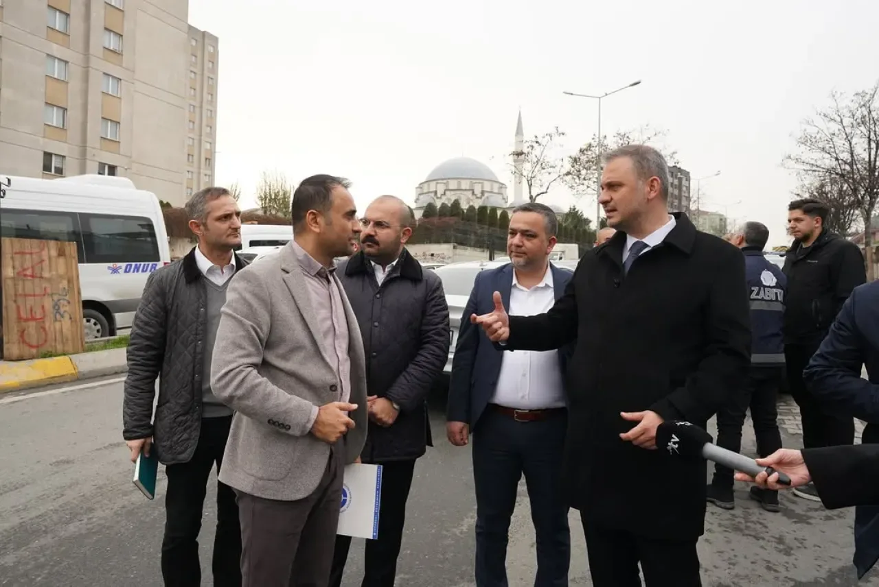 Beylikdüzü'nde Trafik Devrimi: Yeni Ulaşım Çözümleri Yolda Beylikdüzü'nde Trafik Devrimi: Yeni Ulaşım Çözümleri Yolda