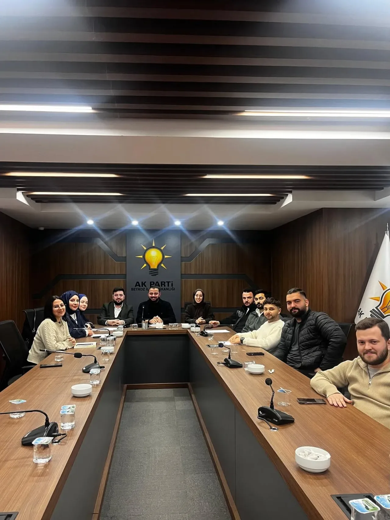 AK Parti Gençlik Kolları Beykoz'da Filistin için Hazırlanıyor AK Parti Gençlik Kolları Beykoz'da Filistin için Hazırlanıyor
