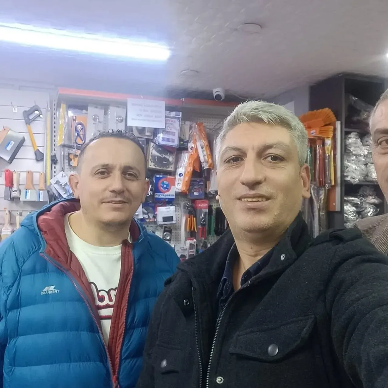 MHP Kağıthane, Komşu ve Esnaf Ziyaretlerine Devam Ediyor MHP Kağıthane, Komşu ve Esnaf Ziyaretlerine Devam Ediyor