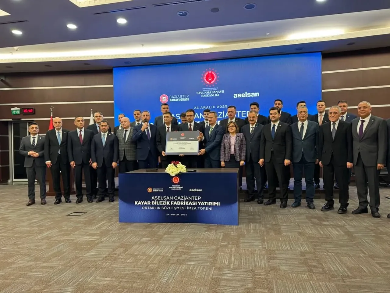 Savunma Sanayisinde Yeni Hamle: ASELSAN Gaziantep'te Kayar Bilezik Fabrikası Kuruyor Savunma Sanayisinde Yeni Hamle: ASELSAN Gaziantep'te Kayar Bilezik Fabrikası Kuruyor