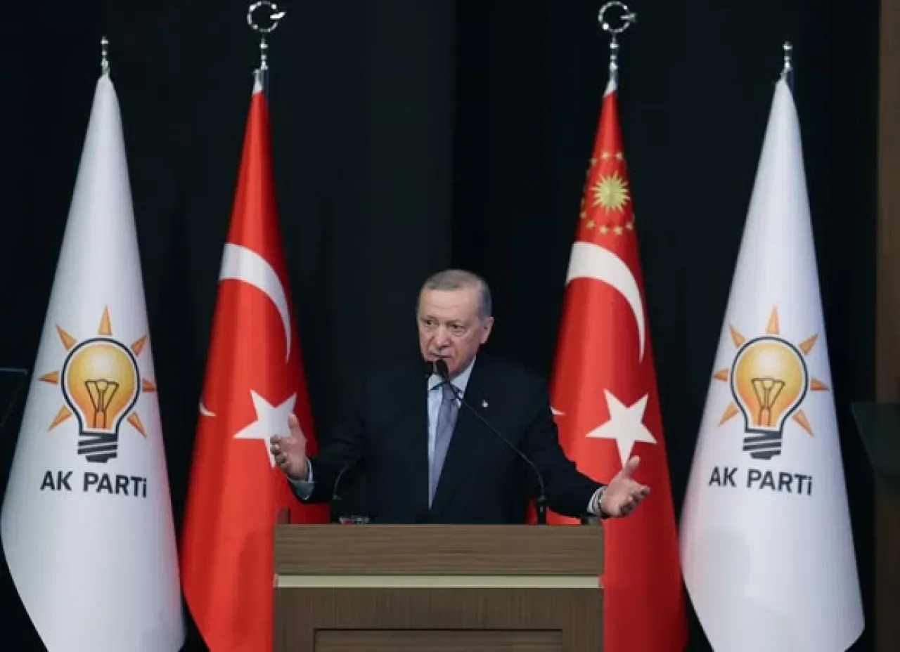 AK Parti'de İl Başkanları, Cumhurbaşkanı Erdoğan'ın Katılımıyla Ankara'da Bir Araya Geldi AK Parti'de İl Başkanları, Cumhurbaşkanı Erdoğan'ın Katılımıyla Ankara'da Bir Araya Geldi