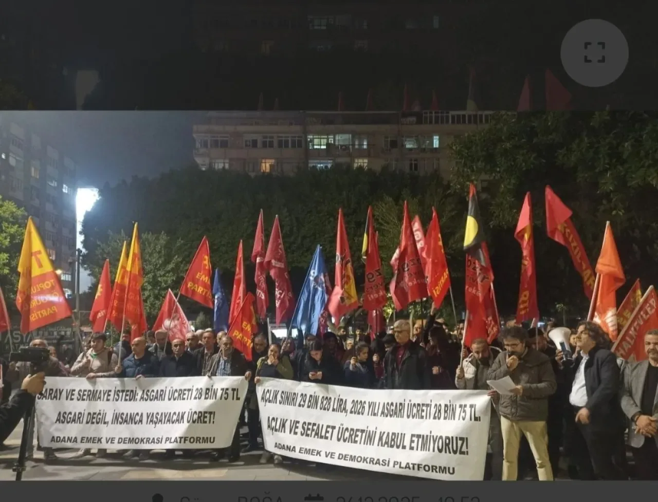 Adana'da Asgari Ücrete Karşı Yürüyüş: "Açlık Ücretini Kabul Etmiyoruz" Adana'da Asgari Ücrete Karşı Yürüyüş: "Açlık Ücretini Kabul Etmiyoruz"