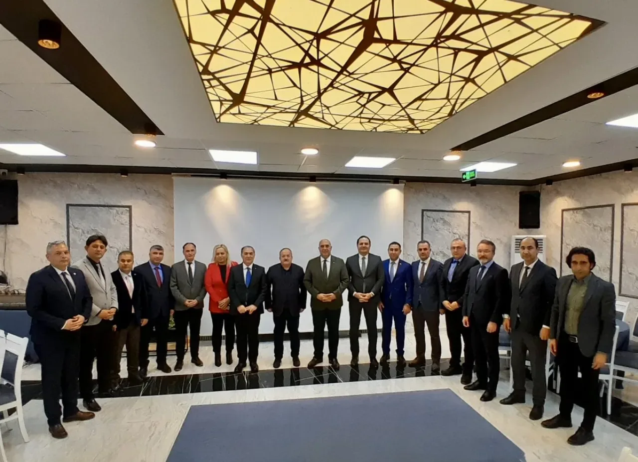 Seyhan'da Eğitimde İş Birliği ve Koordinasyon Toplantısı Yapıldı Seyhan'da Eğitimde İş Birliği ve Koordinasyon Toplantısı Yapıldı