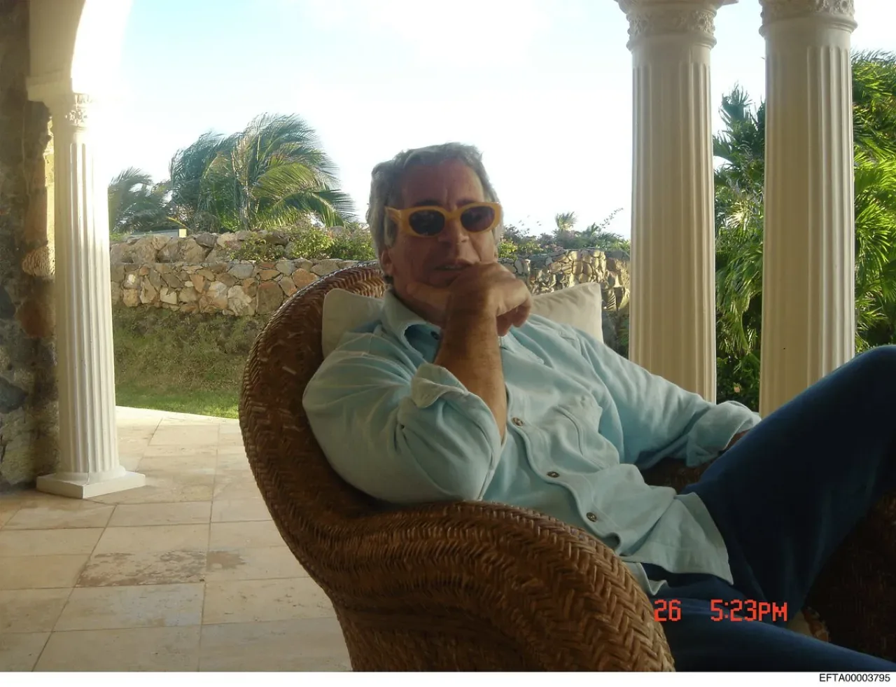 Jeffrey Epstein Dosyasında Yeni Gelişme: 1 Milyondan Fazla Belge İnceleniyor Jeffrey Epstein Dosyasında Yeni Gelişme: 1 Milyondan Fazla Belge İnceleniyor