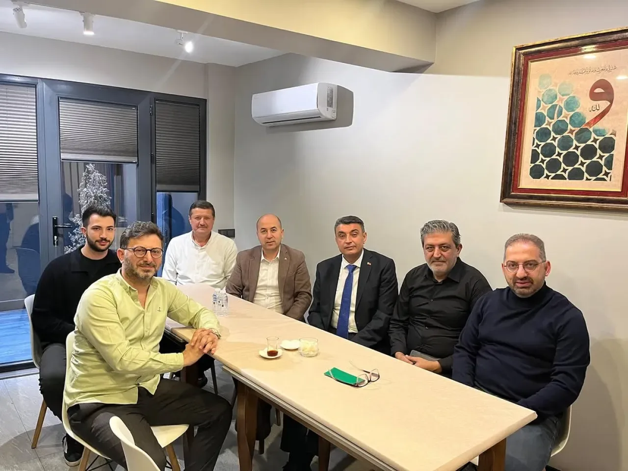Kağıthane Kaymakamı Yüksel Kara'dan Yerel İş İnsanlarına Ziyaret Kağıthane Kaymakamı Yüksel Kara'dan Yerel İş İnsanlarına Ziyaret
