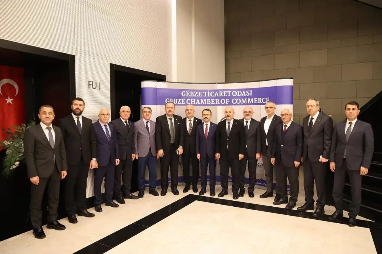 Gebze Ticaret Odası'ndan Yıl Sonu Buluşması: Vali Aktaş Teşekkür Etti Gebze Ticaret Odası'ndan Yıl Sonu Buluşması: Vali Aktaş Teşekkür Etti