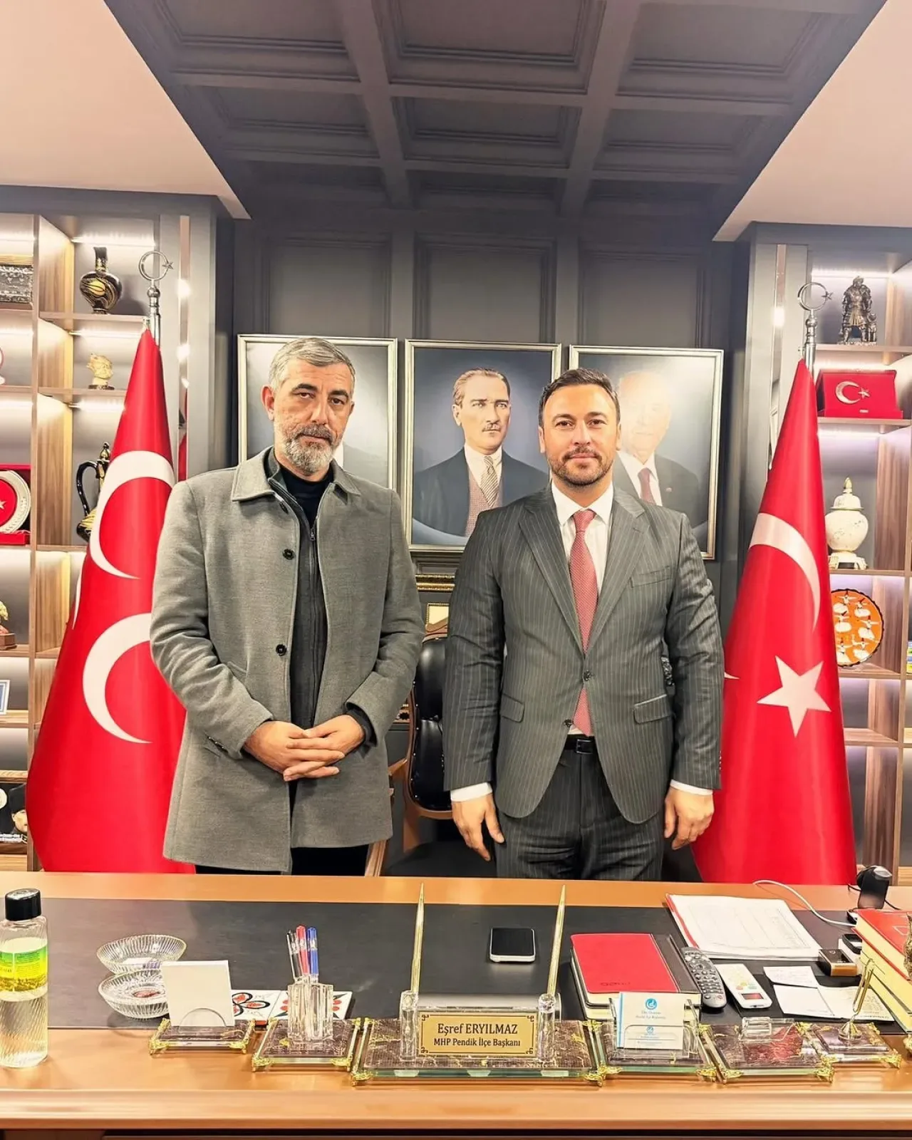 MHP'de Teşekkür Ziyareti: Pendik'te Görev Devri MHP'de Teşekkür Ziyareti: Pendik'te Görev Devri