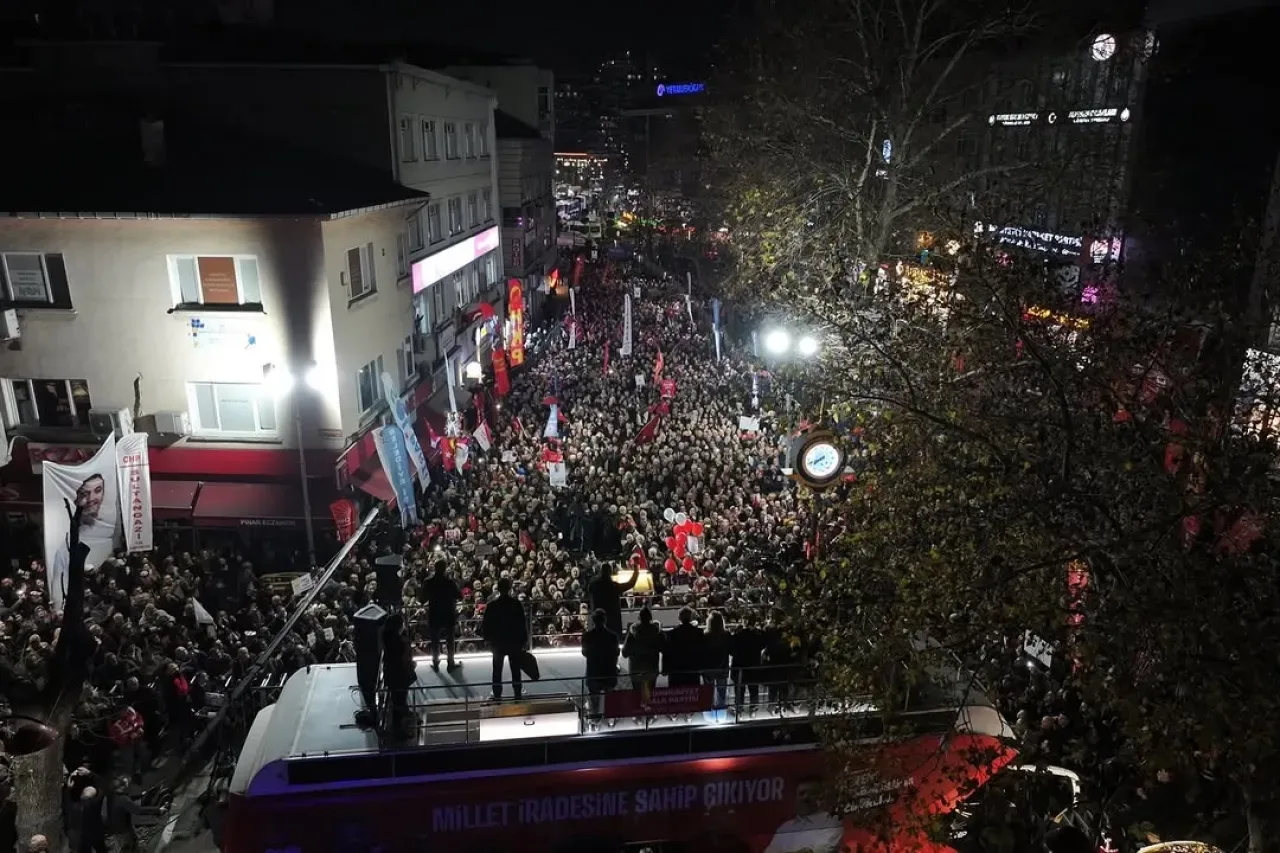 Üsküdar Belediye Başkanı Sinem Dedetaş'tan 2026 Vurgusu: "Geçim Değil, Seçim Yılı Olacak" Üsküdar Belediye Başkanı Sinem Dedetaş'tan 2026 Vurgusu: "Geçim Değil, Seçim Yılı Olacak"