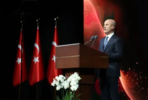 YÖK Başkanı Özvar: Geleceğin Sürdürülebilir Üniversite Modeli Vakıfların Eseri Olacak