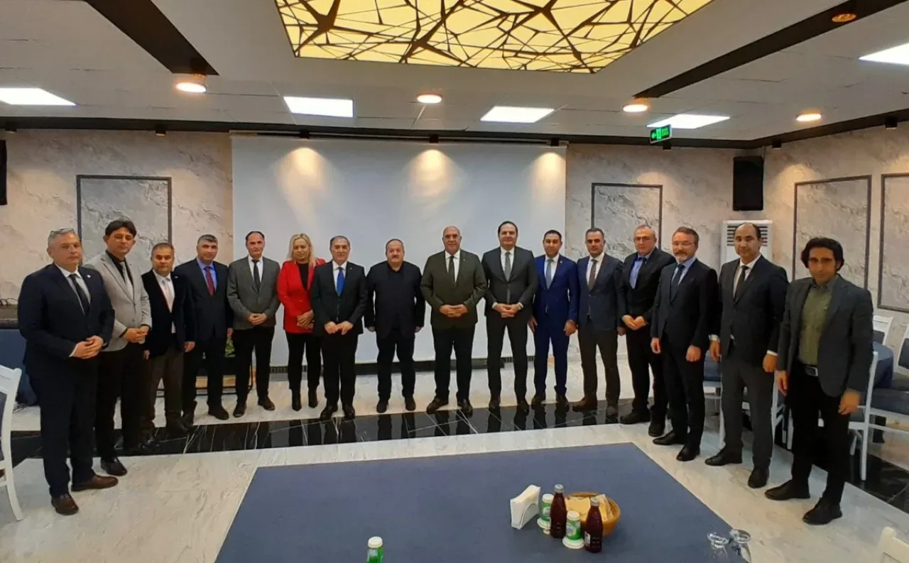 Seyhan'da Eğitimde İş Birliği Toplantısı Gerçekleştirildi Seyhan'da Eğitimde İş Birliği Toplantısı Gerçekleştirildi