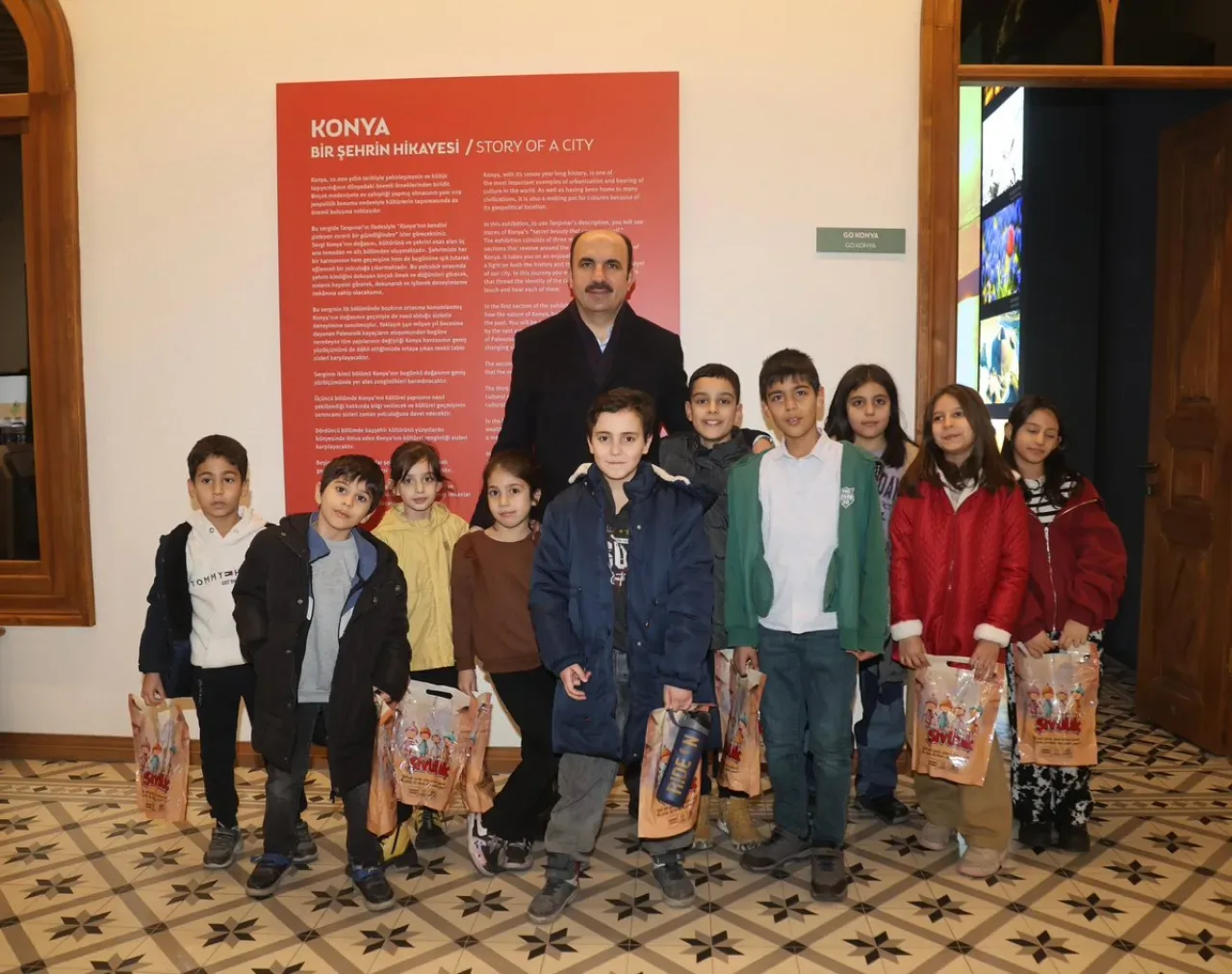 Konya'da Binlerce Yıllık "Şivlilik" Geleneği, Çocuklarla Yaşatılıyor Konya'da Binlerce Yıllık "Şivlilik" Geleneği, Çocuklarla Yaşatılıyor