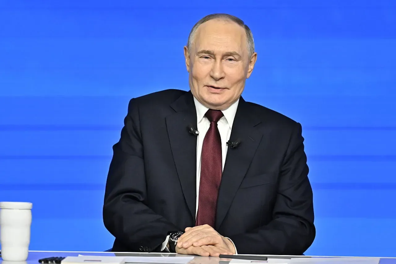 Rus Stratejik Bombardıman Uçakları İskandinavya Açıklarında Görev Uçuşu Gerçekleştirdi Rus Stratejik Bombardıman Uçakları İskandinavya Açıklarında Görev Uçuşu Gerçekleştirdi
