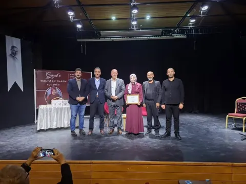 Silivri'de Sanat Rüzgarları: "Güzel" E-Kitabına Yoğun İlgi