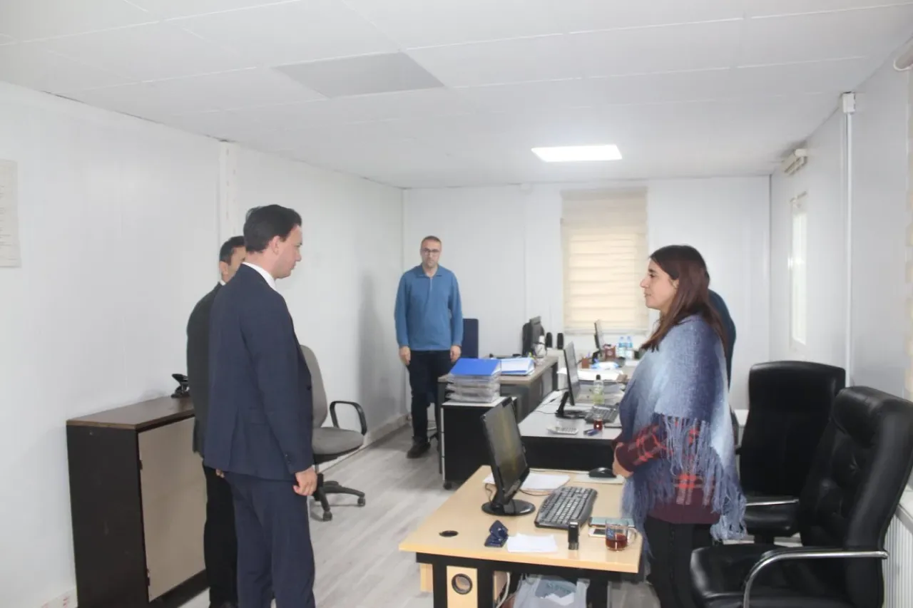 Keles Kaymakamı Bozkurt Gürses, Tarım ve Orman Müdürlüğü'nde İncelemede Bulundu Keles Kaymakamı Bozkurt Gürses, Tarım ve Orman Müdürlüğü'nde İncelemede Bulundu