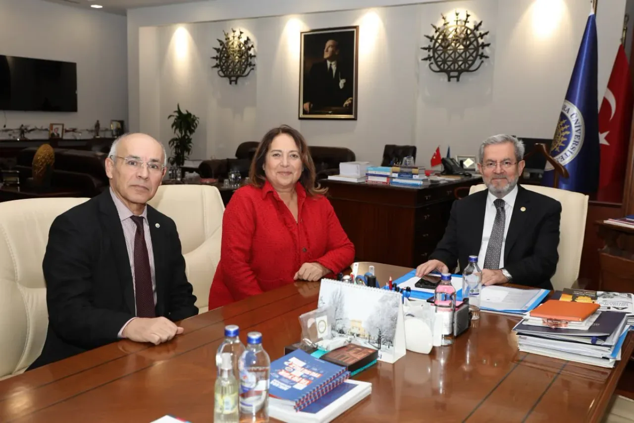 Prof. Dr. Şehsuvar Ertürk ve Eşi, Cumhurbaşkanlığı Kurulu Üyesi Ünüvar Tarafından Ziyaret Edildi Prof. Dr. Şehsuvar Ertürk ve Eşi, Cumhurbaşkanlığı Kurulu Üyesi Ünüvar Tarafından Ziyaret Edildi