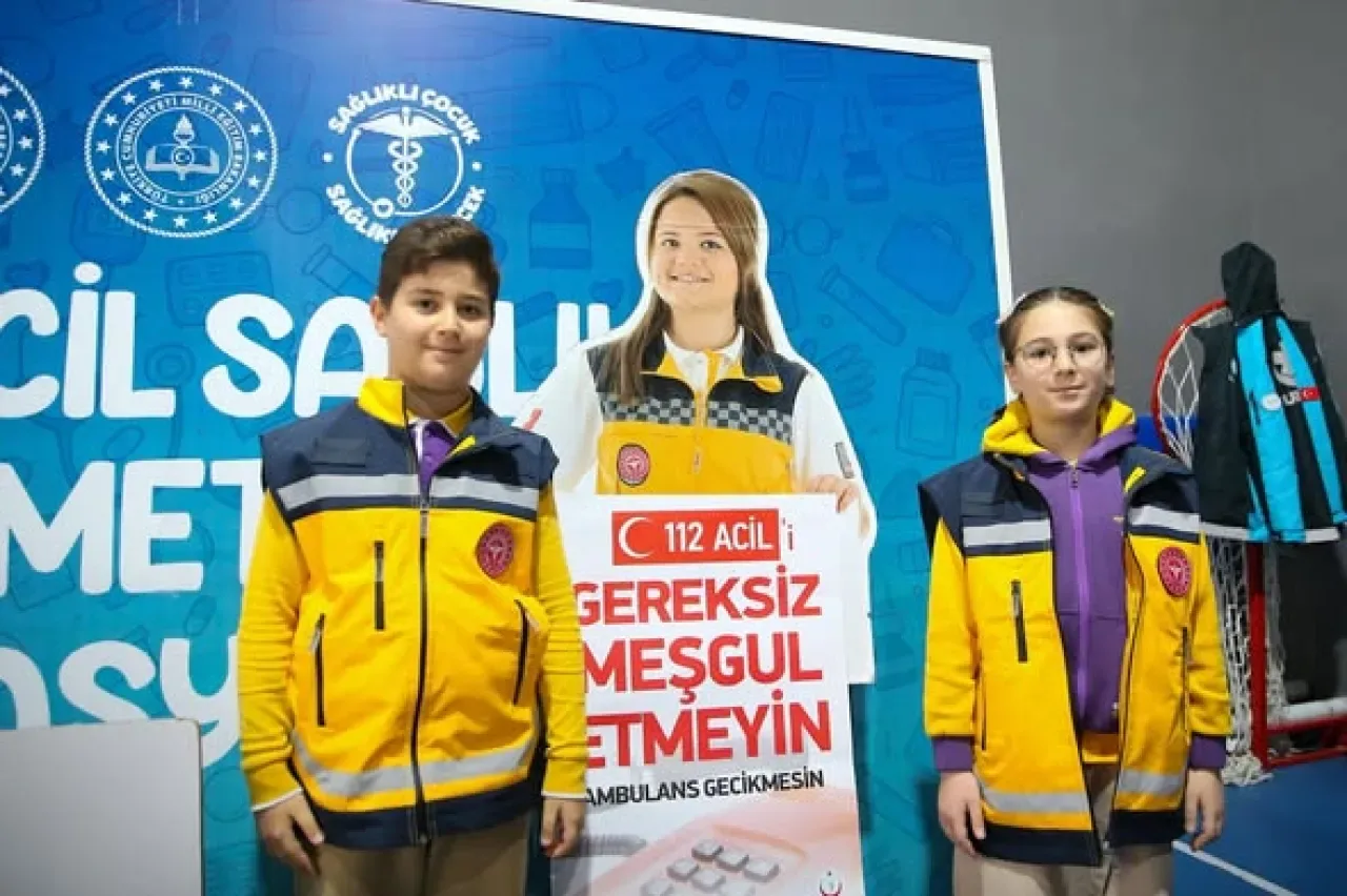 Ankara'da Öğrenciler "Sağlık Elçisi" Oldu Ankara'da Öğrenciler "Sağlık Elçisi" Oldu