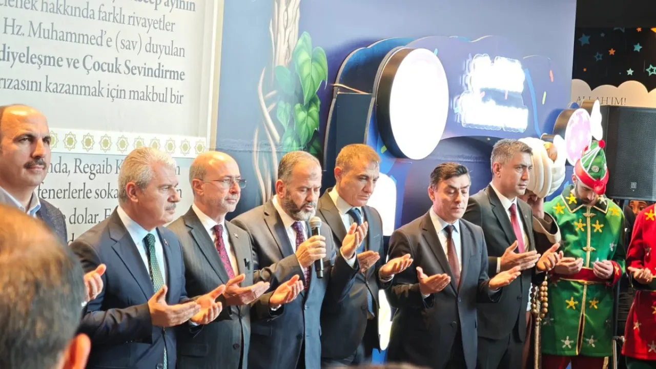 Konya'da Bin Yıllık Gelenek "Şivlilik" Coşkusu Başladı Konya'da Bin Yıllık Gelenek "Şivlilik" Coşkusu Başladı