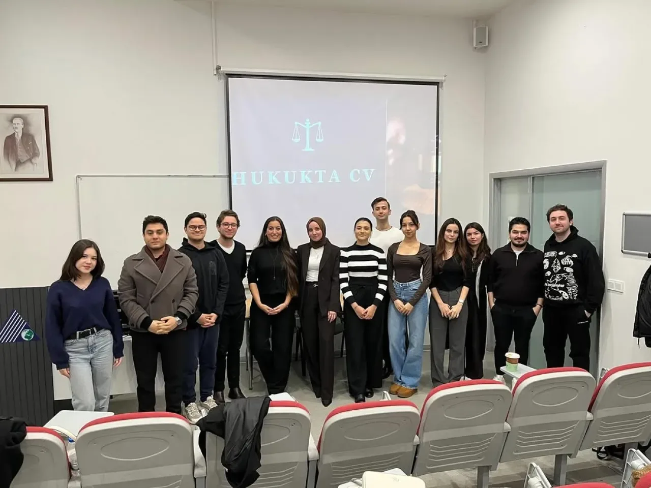 Yeditepe'de Hukuk Öğrencileri İçin CV'nin Püf Noktaları Masaya Yatırıldı Yeditepe'de Hukuk Öğrencileri İçin CV'nin Püf Noktaları Masaya Yatırıldı