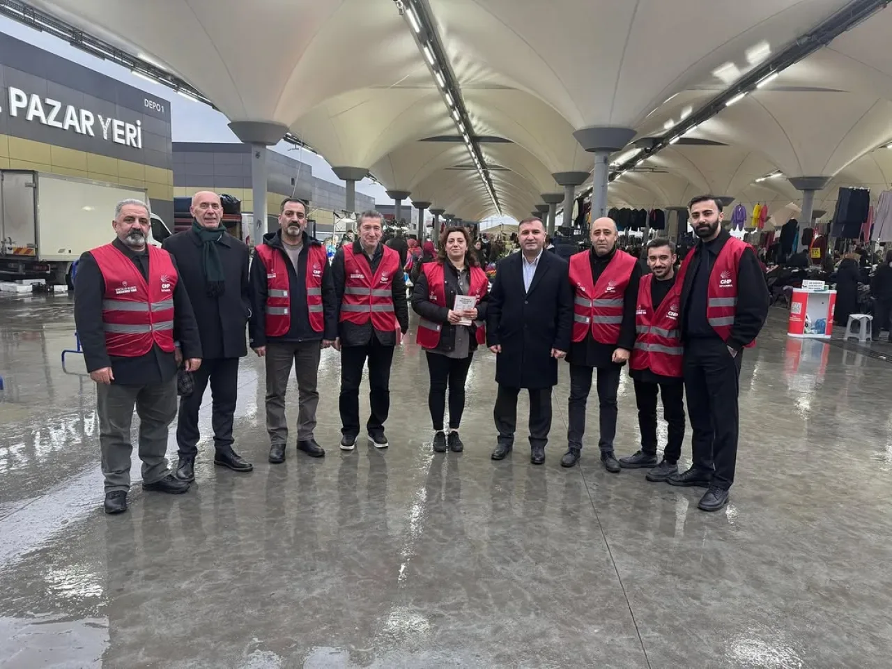 CHP Bağcılar'da Saha Çalışmasına Başladı: "Adalet İçin Halkın Arasında" CHP Bağcılar'da Saha Çalışmasına Başladı: "Adalet İçin Halkın Arasında"