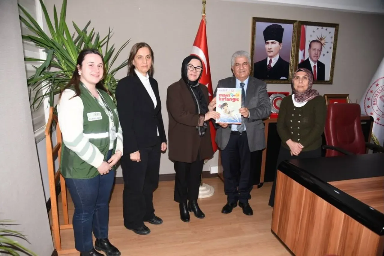 Yeşilay ve Balıkesir İl Milli Eğitim Müdürlüğü'nden Eğitimde İş Birliği Yeşilay ve Balıkesir İl Milli Eğitim Müdürlüğü'nden Eğitimde İş Birliği