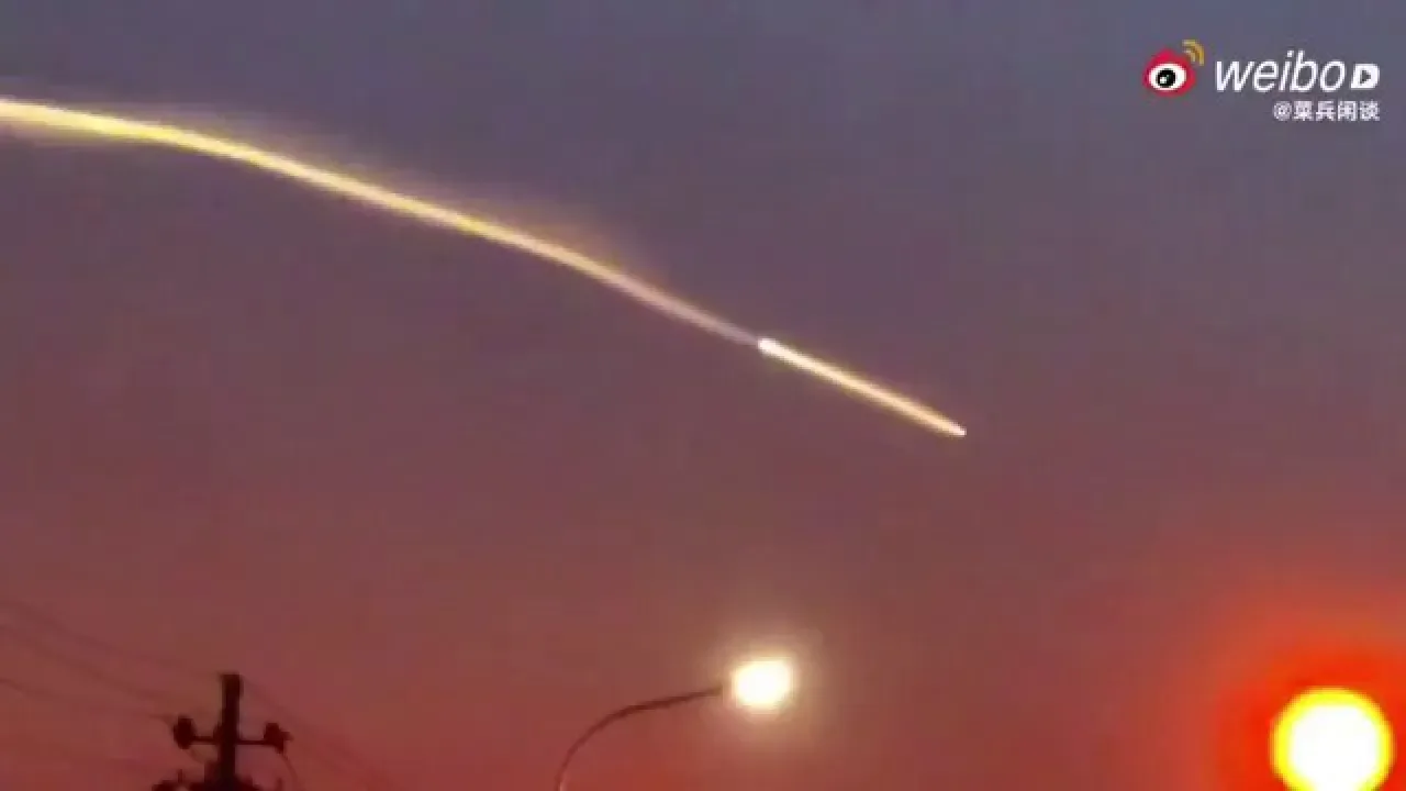 Çin, DF-27A Hipersonik Füzesi ile 12 Dakikada 2.100 Km Menzili Test Etti Çin, DF-27A Hipersonik Füzesi ile 12 Dakikada 2.100 Km Menzili Test Etti