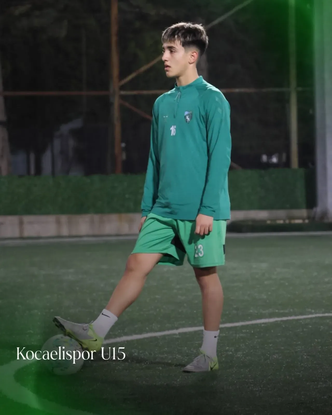 Kocaelispor'un Altın Kuşağı: U15 Takımı Sahada Kocaelispor'un Altın Kuşağı: U15 Takımı Sahada