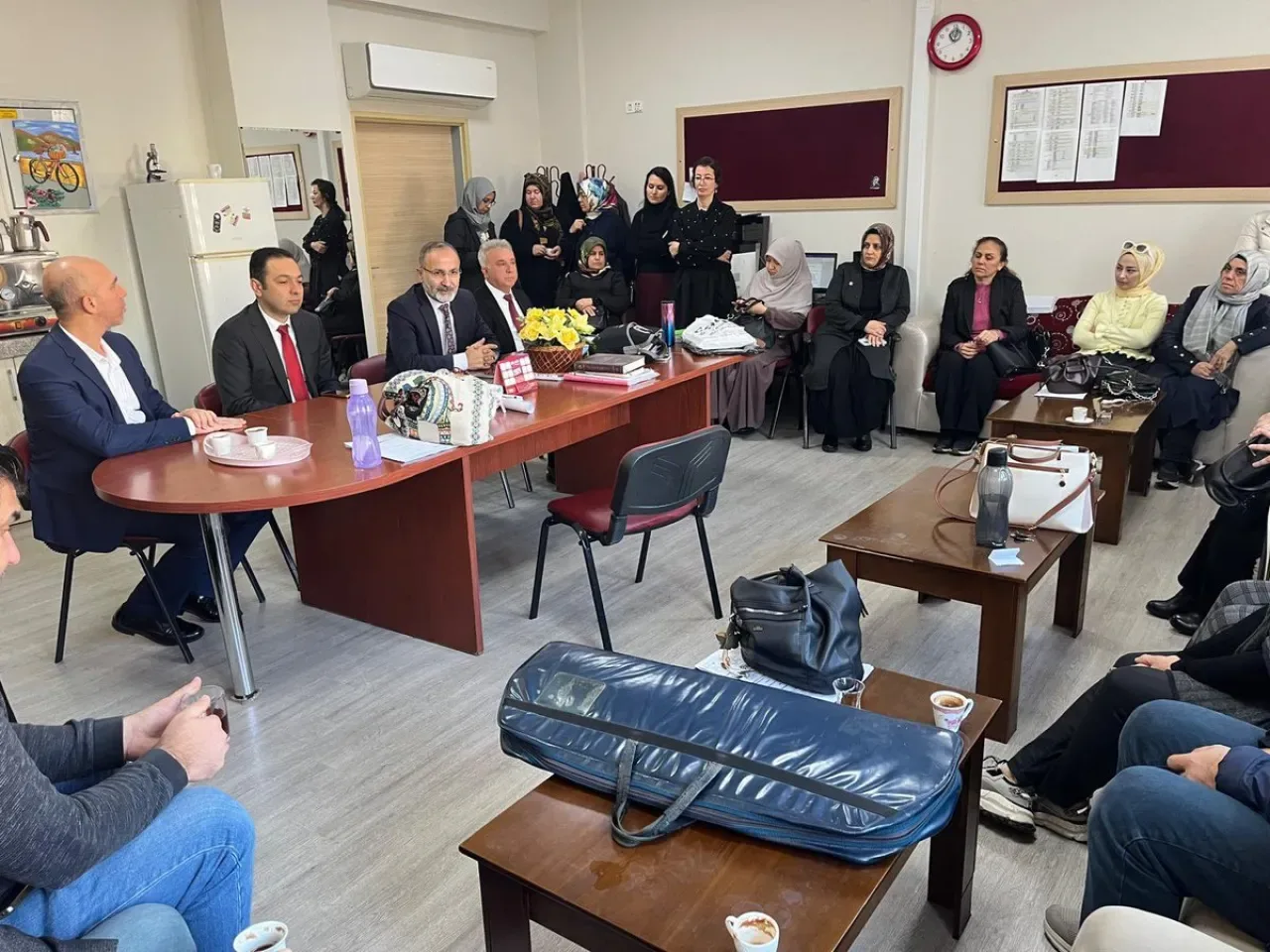 Bakanlık ve İl Müdürlüğü Yetkililerinden Çukurova'da İmam Hatip Ortaokuluna Ziyaret Bakanlık ve İl Müdürlüğü Yetkililerinden Çukurova'da İmam Hatip Ortaokuluna Ziyaret