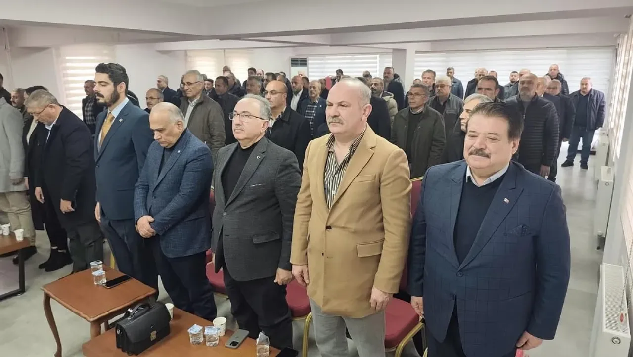 Polatlı'da MHP ve Muhtarlar Derneği Buluşması Polatlı'da MHP ve Muhtarlar Derneği Buluşması