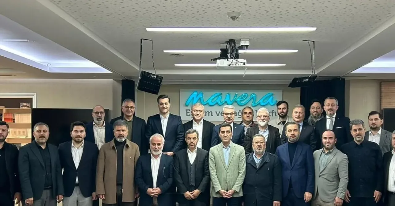 AK Parti Üsküdar'ın Gelecek Vizyonu Masaya Yatırıldı AK Parti Üsküdar'ın Gelecek Vizyonu Masaya Yatırıldı