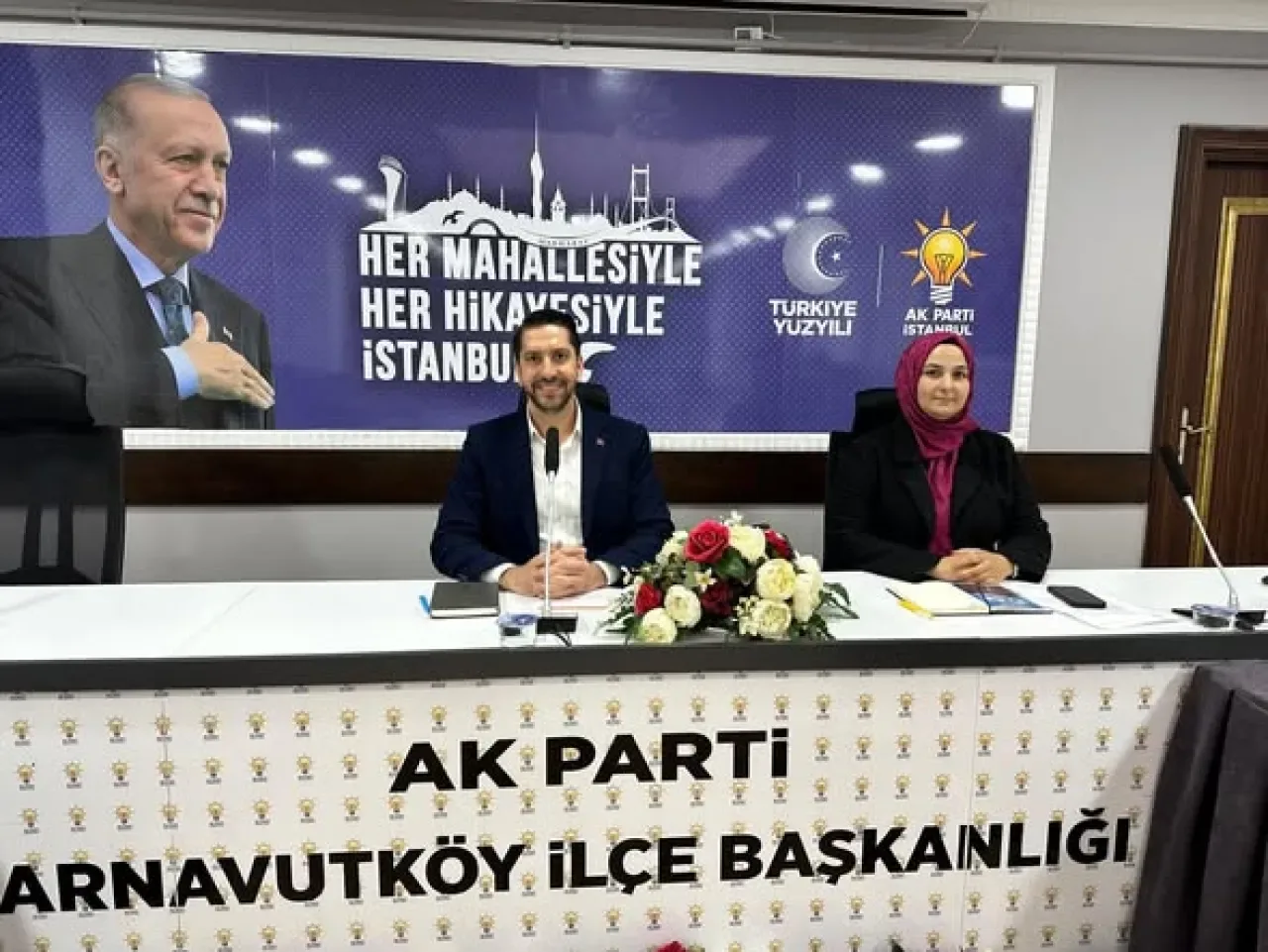 AK Parti Arnavutköy'de Sosyal Politikalar Masaya Yatırıldı AK Parti Arnavutköy'de Sosyal Politikalar Masaya Yatırıldı
