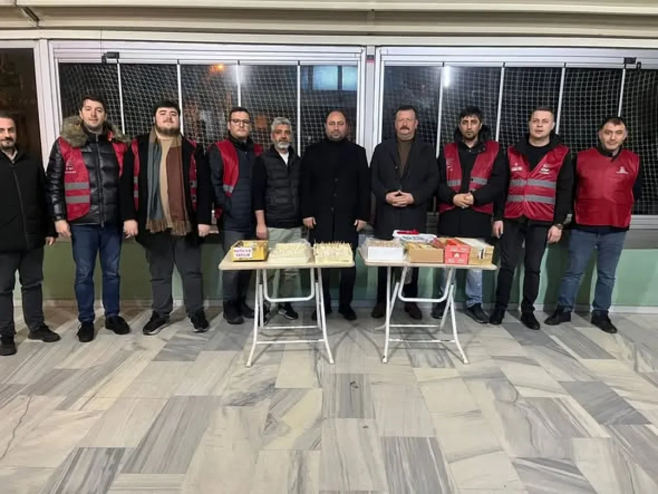CHP'li Ahmet Selçuk Gök, Regaip Kandili'nde Vatandaşlarla Buluştu CHP'li Ahmet Selçuk Gök, Regaip Kandili'nde Vatandaşlarla Buluştu
