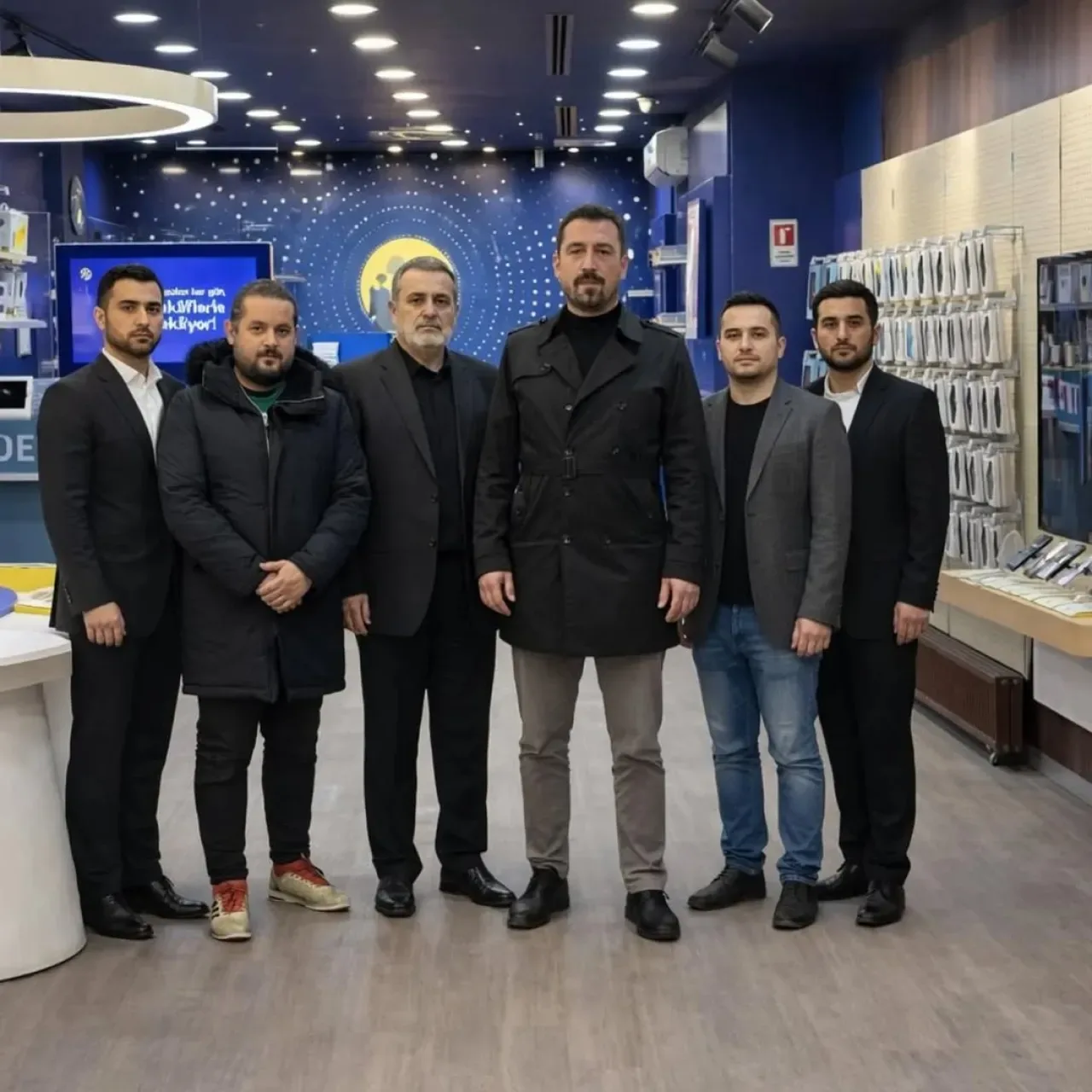 MHP'den Beylikdüzü'nde Vatandaşla Buluşma Hamlesi MHP'den Beylikdüzü'nde Vatandaşla Buluşma Hamlesi