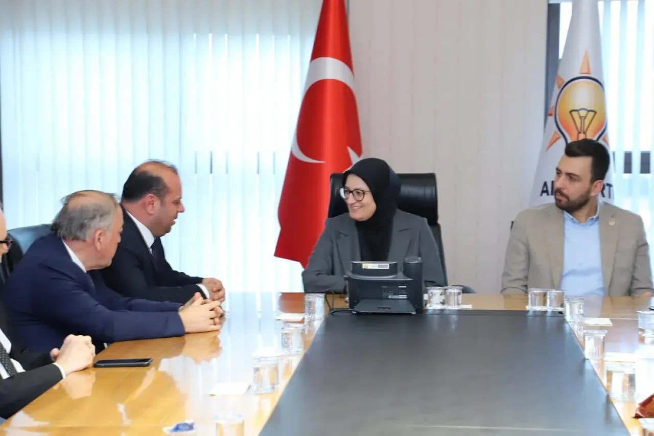 AK Parti Genel Merkezi'nde Balıkesir Buluşması AK Parti Genel Merkezi'nde Balıkesir Buluşması