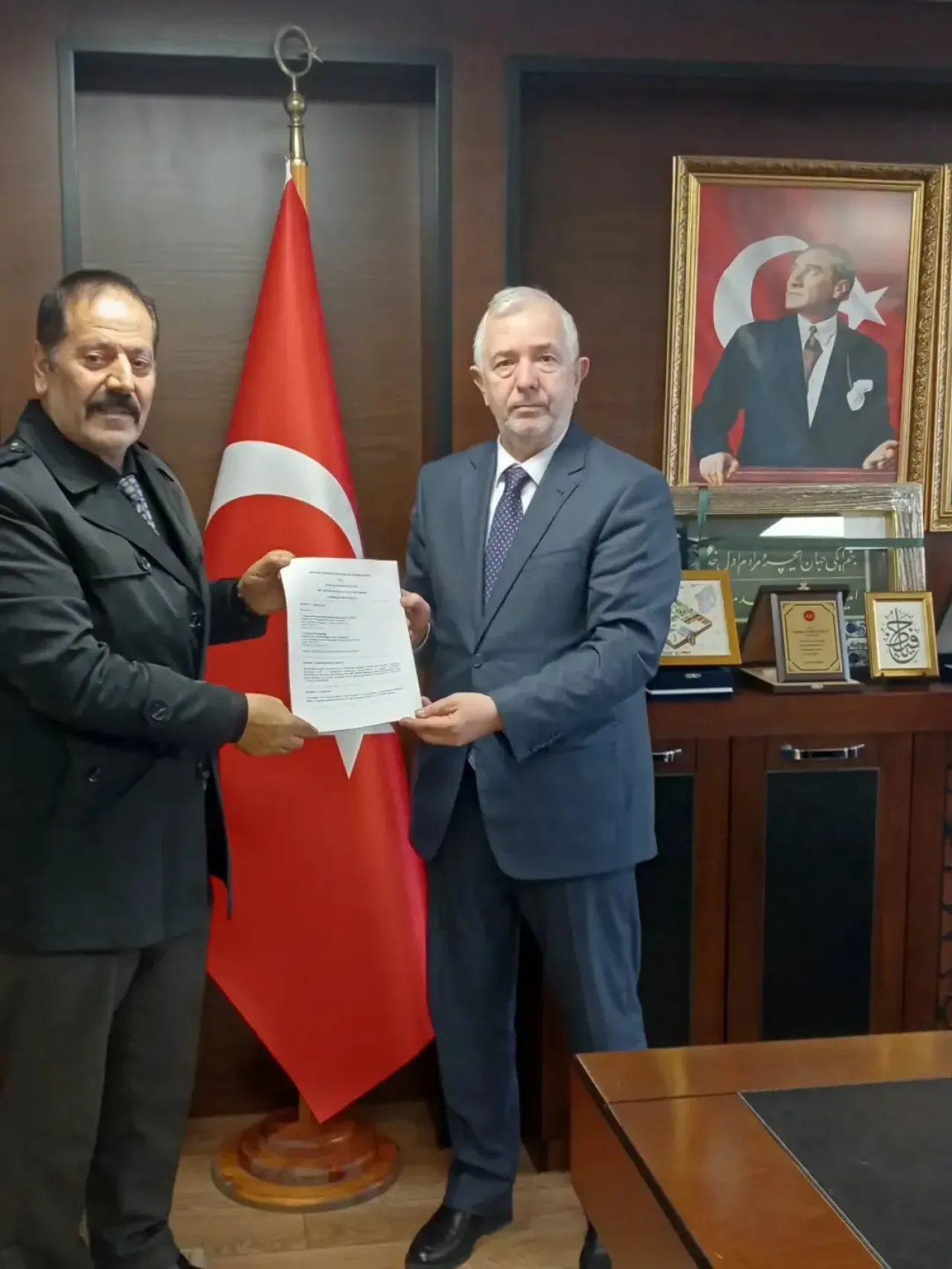 Kocaeli'de 1001 Hatim Programı İçin Manevi Dayanışma Ziyareti Kocaeli'de 1001 Hatim Programı İçin Manevi Dayanışma Ziyareti