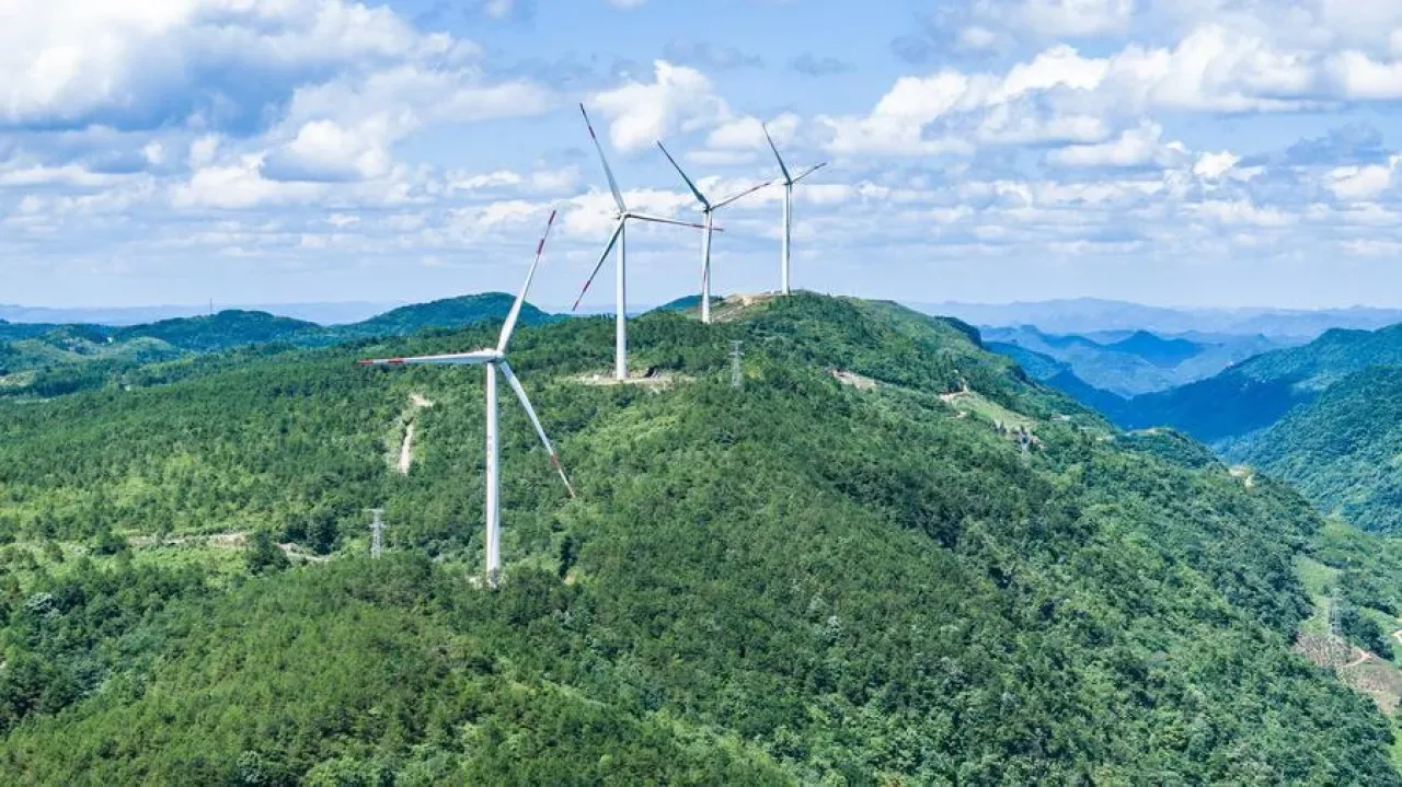 Çin, İç Moğolistan'da Yenilenebilir Enerjide Yeni Bir Atılım Gerçekleştirdi Çin, İç Moğolistan'da Yenilenebilir Enerjide Yeni Bir Atılım Gerçekleştirdi