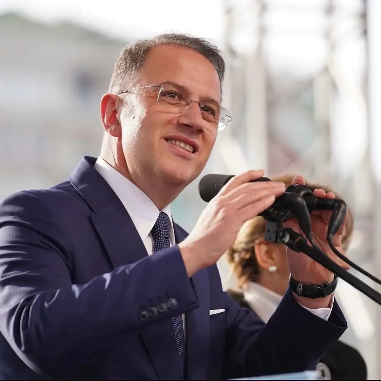 Mehmet Murat Çalık'ın Sağlık Raporu: Adli Tıp Siyasi Talimatlarla Mı Çalışıyor? Mehmet Murat Çalık'ın Sağlık Raporu: Adli Tıp Siyasi Talimatlarla Mı Çalışıyor?