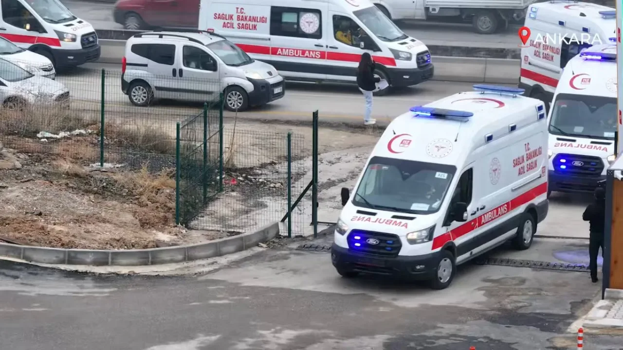 Sağlık Bakanlığı, Afet Durumlarında Hayat Kurtaracak "Akıllı Bileklik" Projesini Başlatıyor Sağlık Bakanlığı, Afet Durumlarında Hayat Kurtaracak "Akıllı Bileklik" Projesini Başlatıyor