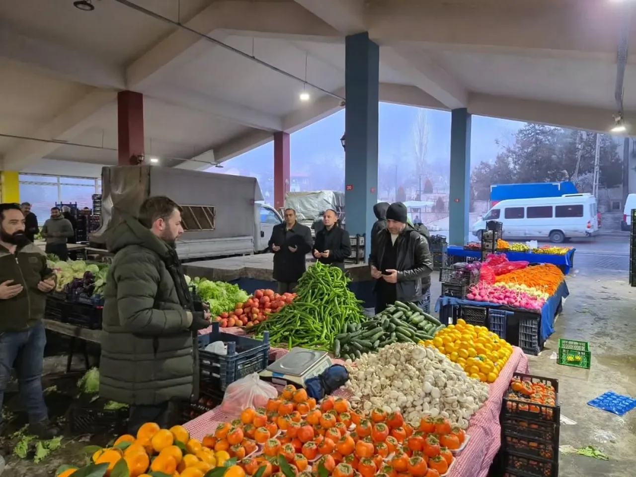 Haymana Belediyesi'nden Pazar Yerine Geleneksel Çorba İkramı Haymana Belediyesi'nden Pazar Yerine Geleneksel Çorba İkramı