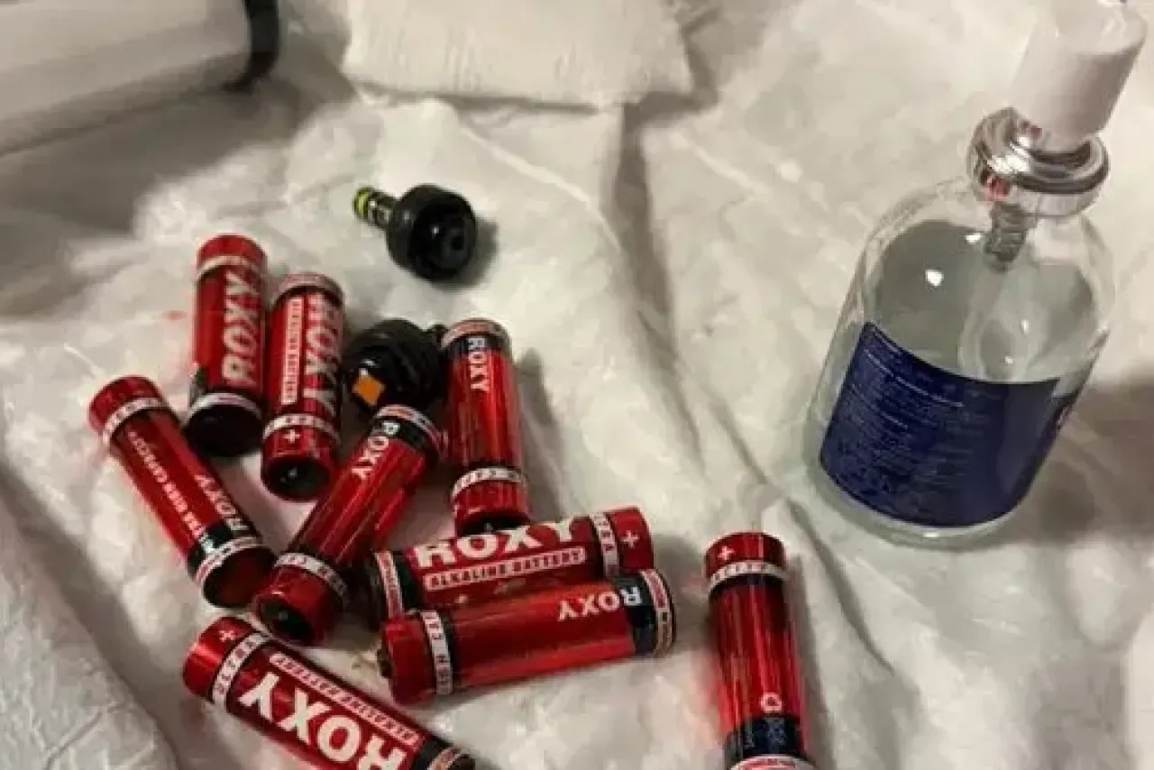 Ağrı Cezaevinde Hükümlü 9 Pil ve 3 Jilet Yuttu Ağrı Cezaevinde Hükümlü 9 Pil ve 3 Jilet Yuttu