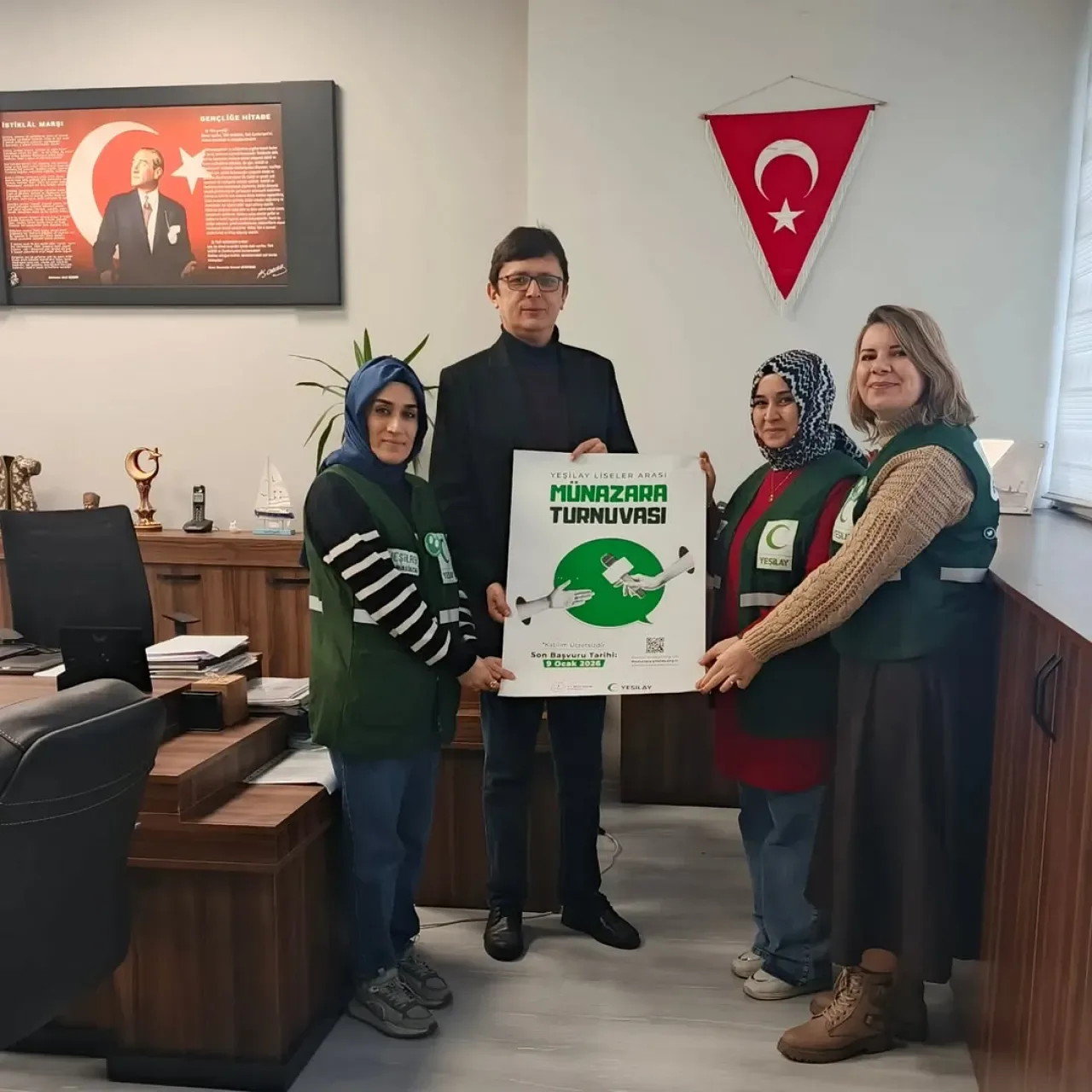 Yeşilay, Liseli Gençlere Ulaşmak İçin Okul Ziyaretlerine Başladı Yeşilay, Liseli Gençlere Ulaşmak İçin Okul Ziyaretlerine Başladı