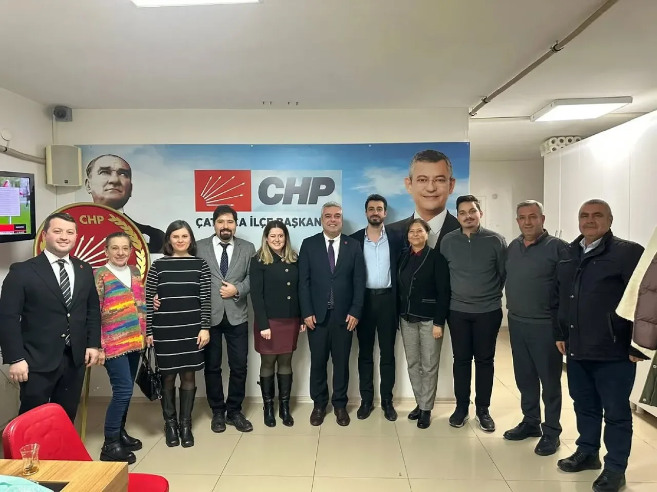 CHP Çatalca'da Genç ve Dinamik Hukuk Komisyonu Göreve Başladı CHP Çatalca'da Genç ve Dinamik Hukuk Komisyonu Göreve Başladı