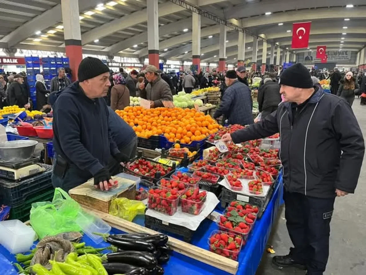Dursunbey'de Pazar Denetimleri Tüketiciyi Koruyor Dursunbey'de Pazar Denetimleri Tüketiciyi Koruyor