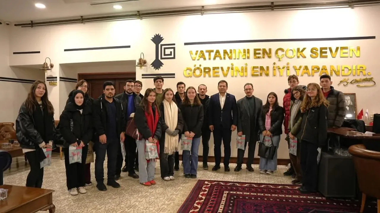 Sındırgı Belediyesi, Akademik İş Birliği İçin Üniversite Heyetini Ağırladı Sındırgı Belediyesi, Akademik İş Birliği İçin Üniversite Heyetini Ağırladı